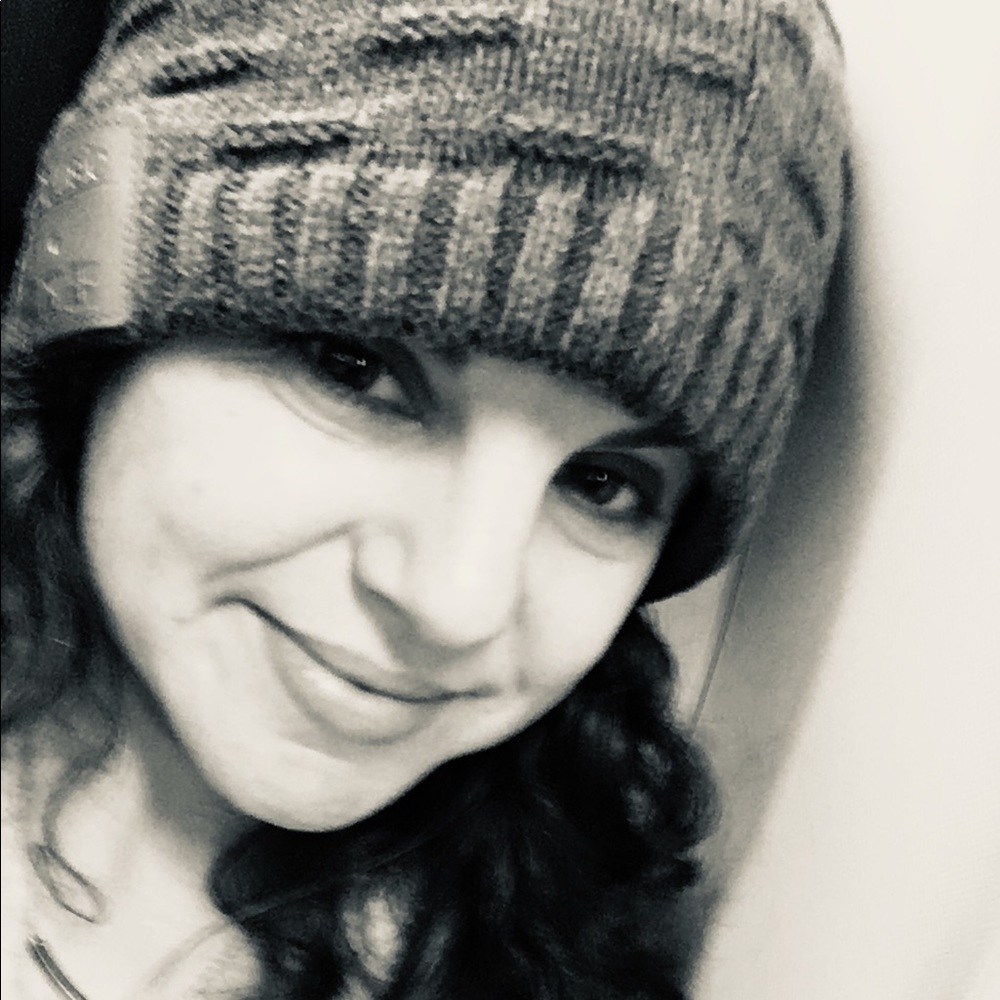 Meet your Posher, Gail